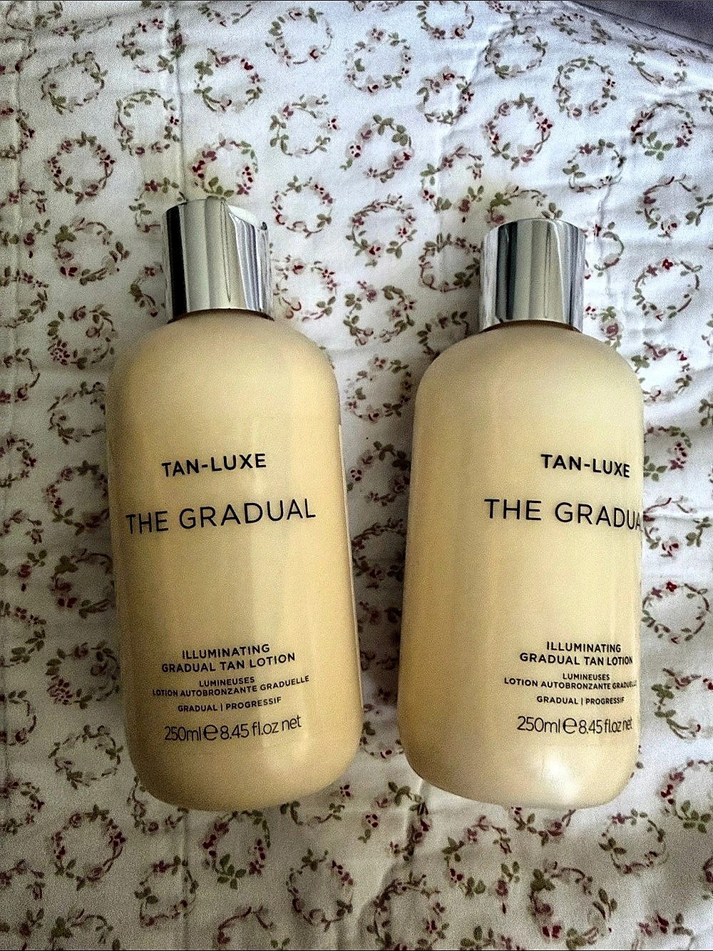 Tan-Luxe The Gradual Illuminating Gradual Tan Lotion 250 ml